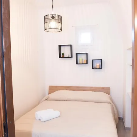 בית נופש Tonia's Mansion *