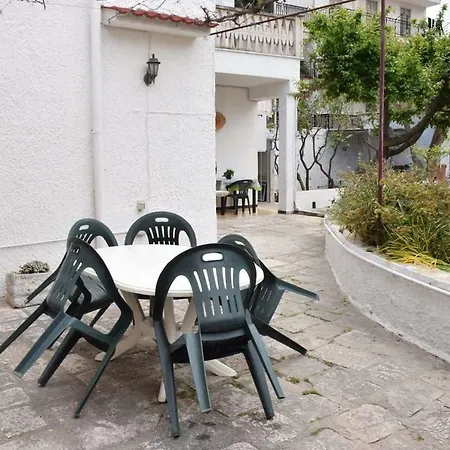 Будинок відпочинку Tonia's Mansion